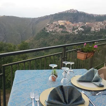 Bellavista Szálloda