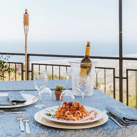 Bellavista Szálloda